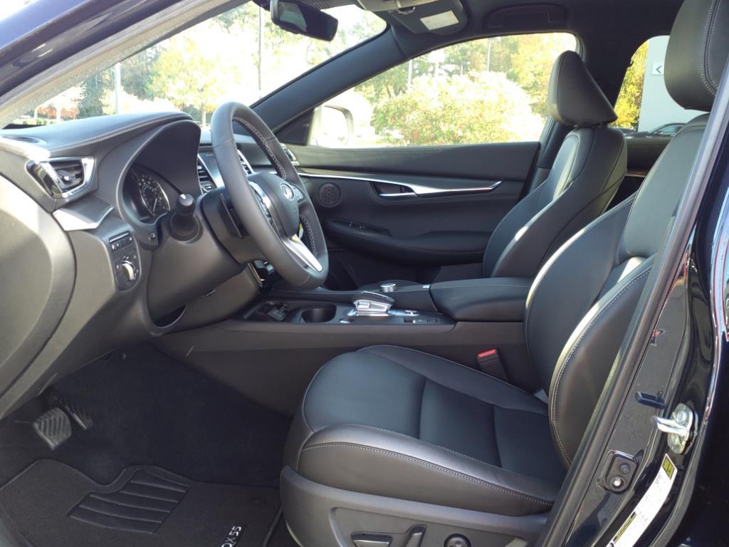 2025 Infiniti QX55 Luxe photo 3