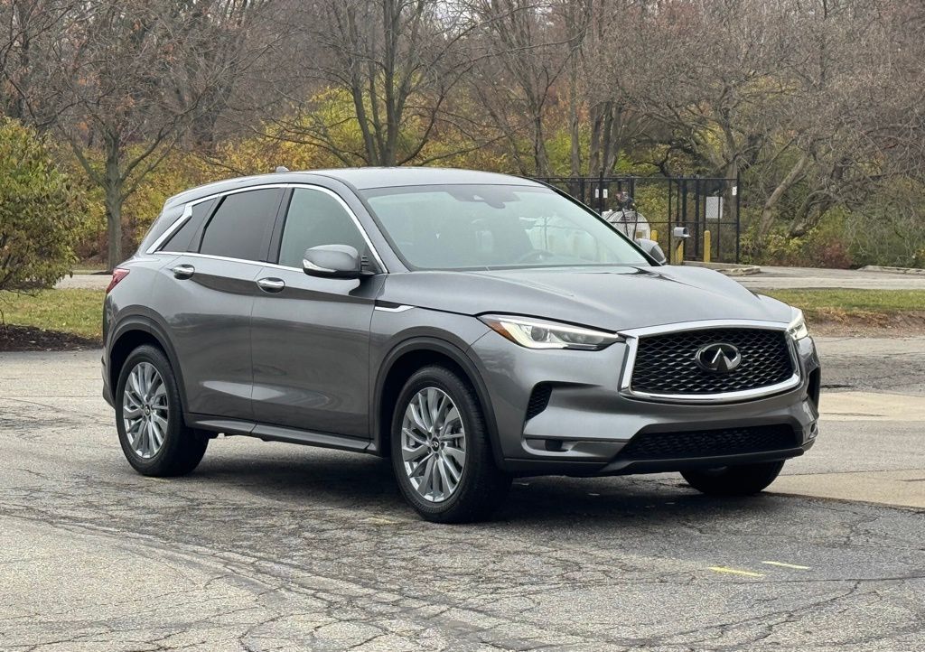 2025 INFINITI QX50 Pure's photo