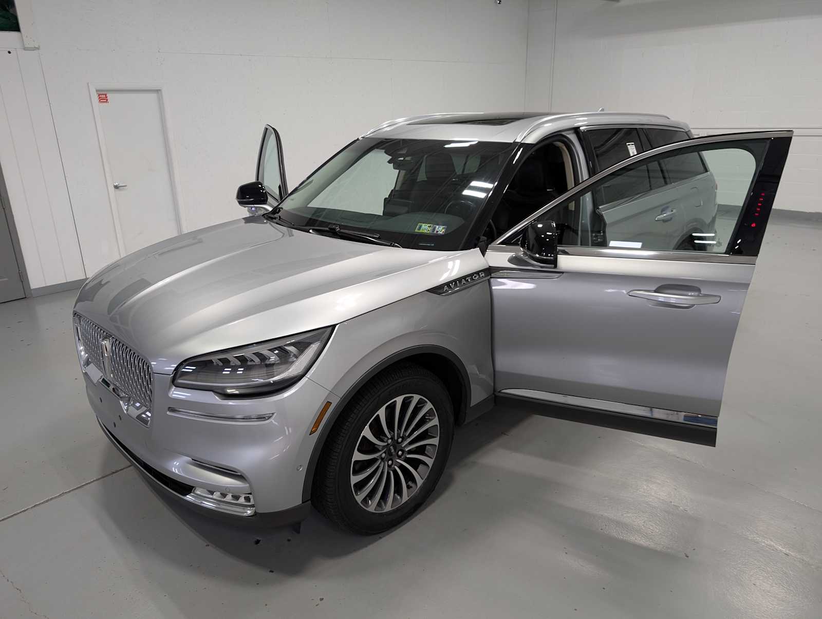 2020 Lincoln Aviator Reserve photo 13