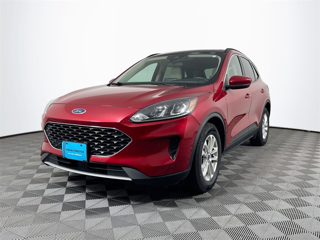 2020 Ford Escape SE's photo