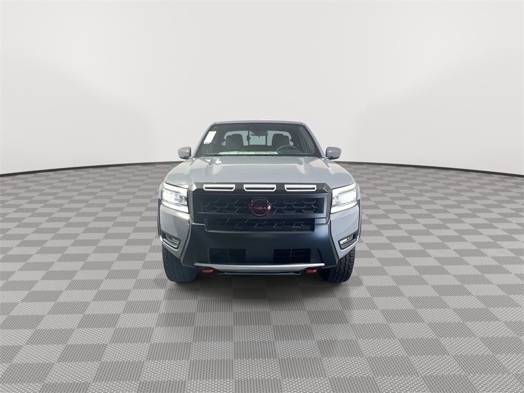 2025 Nissan Frontier PRO-4X photo 3