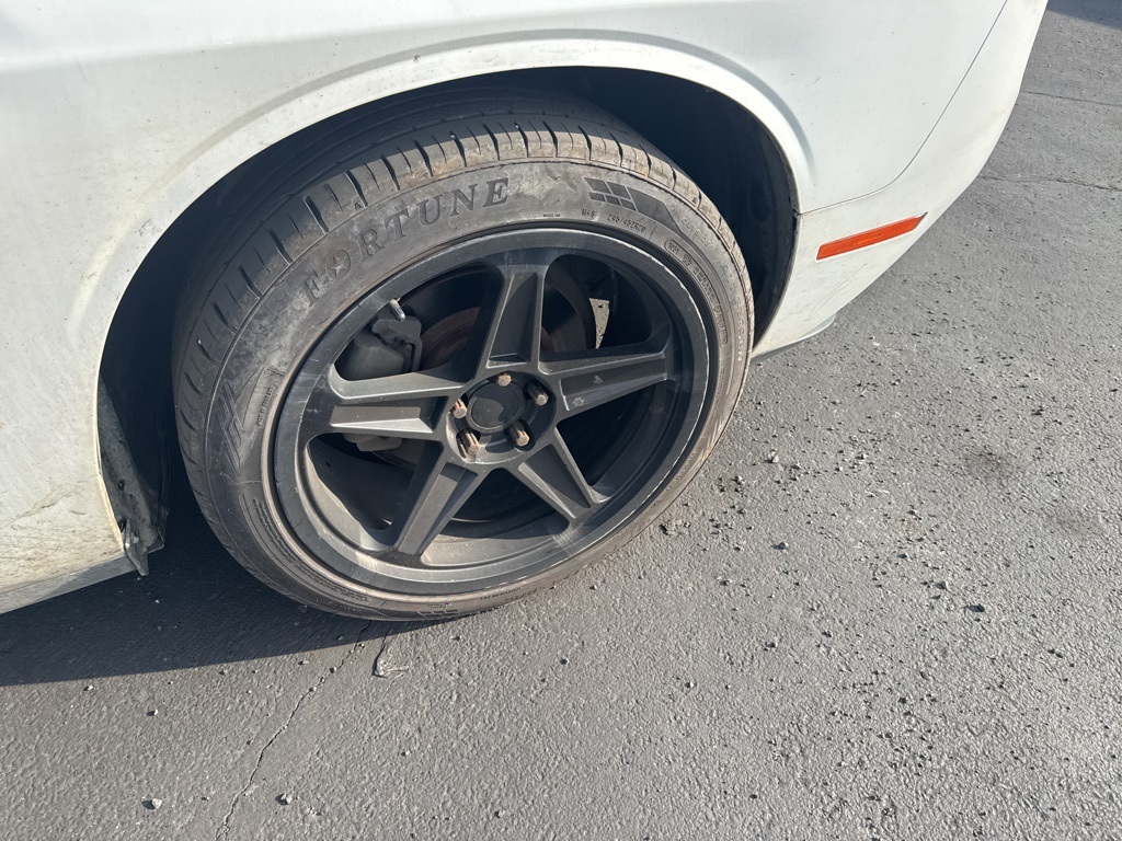 2019 Dodge Challenger SXT photo 7