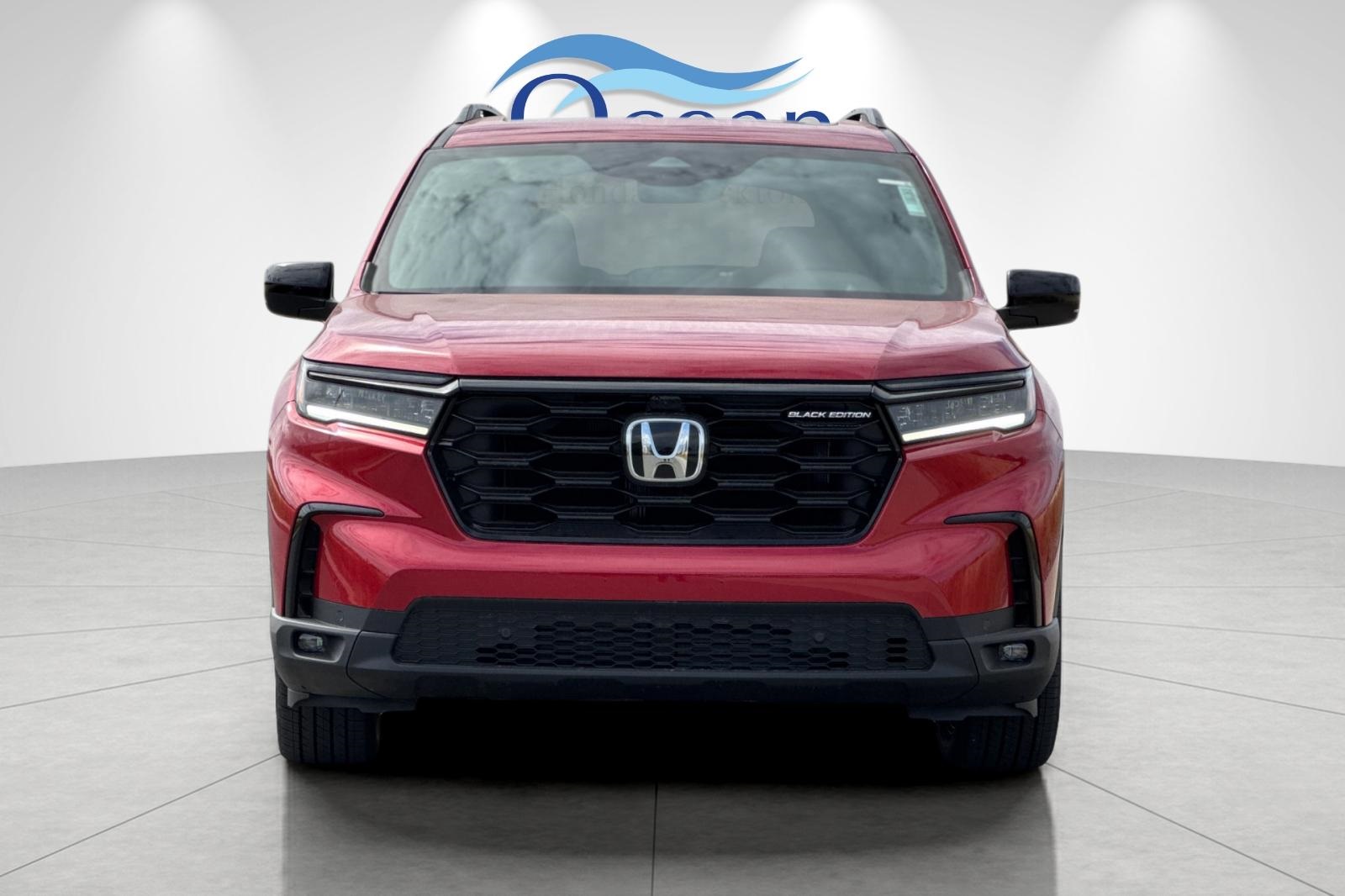 2025 Honda Pilot Black Edition photo 8