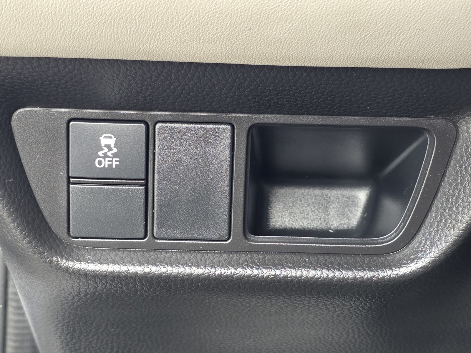 2024 Honda HR-V LX photo 34