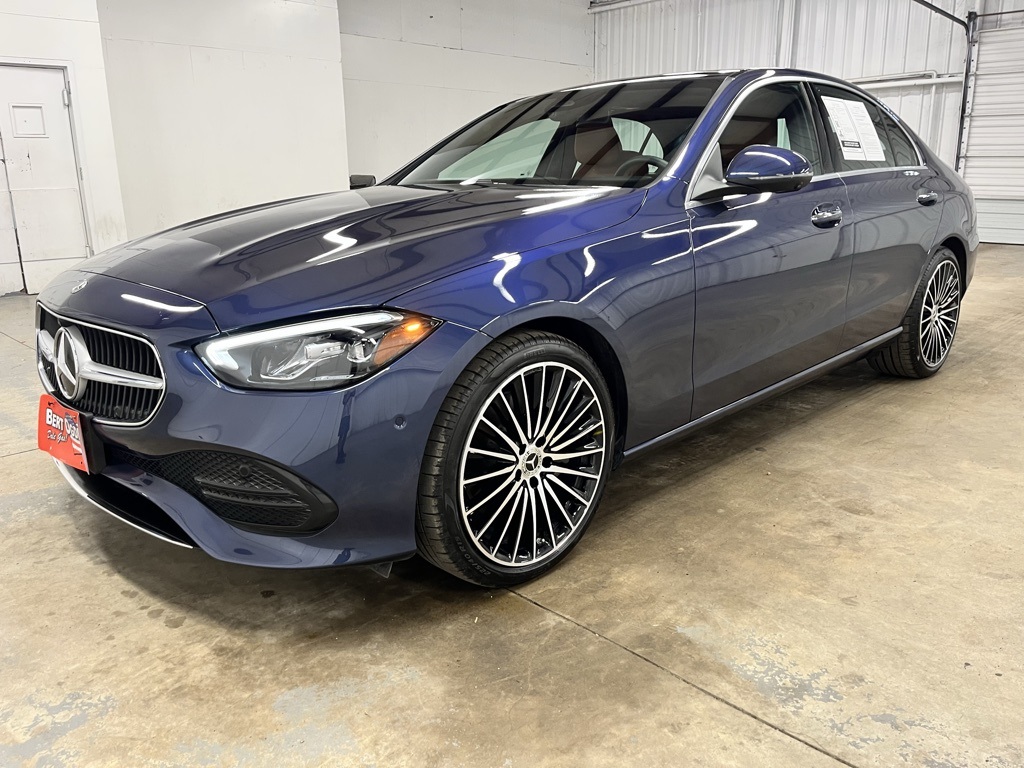 2025 Mercedes Benz C 300 photo 4