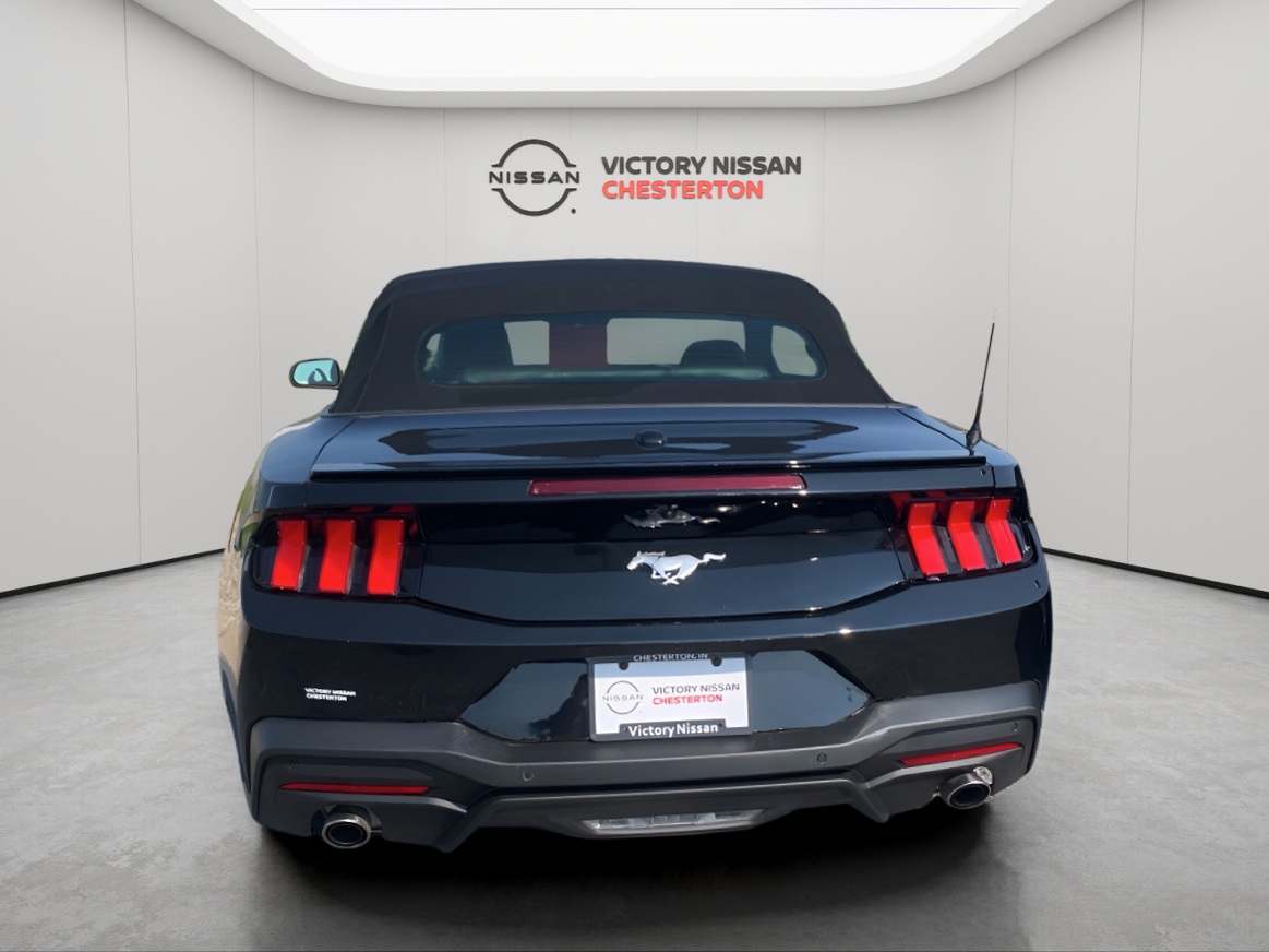 2024 Ford Mustang EcoBoost Premium photo 4