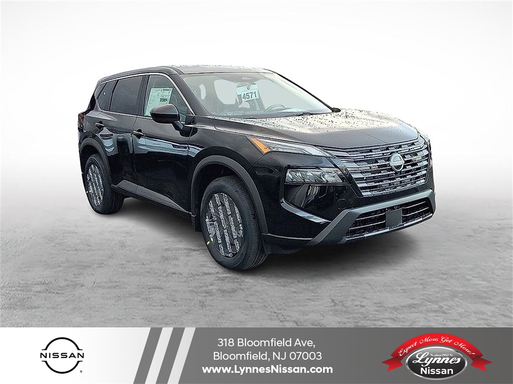 2026 Nissan Rogue SV's photo