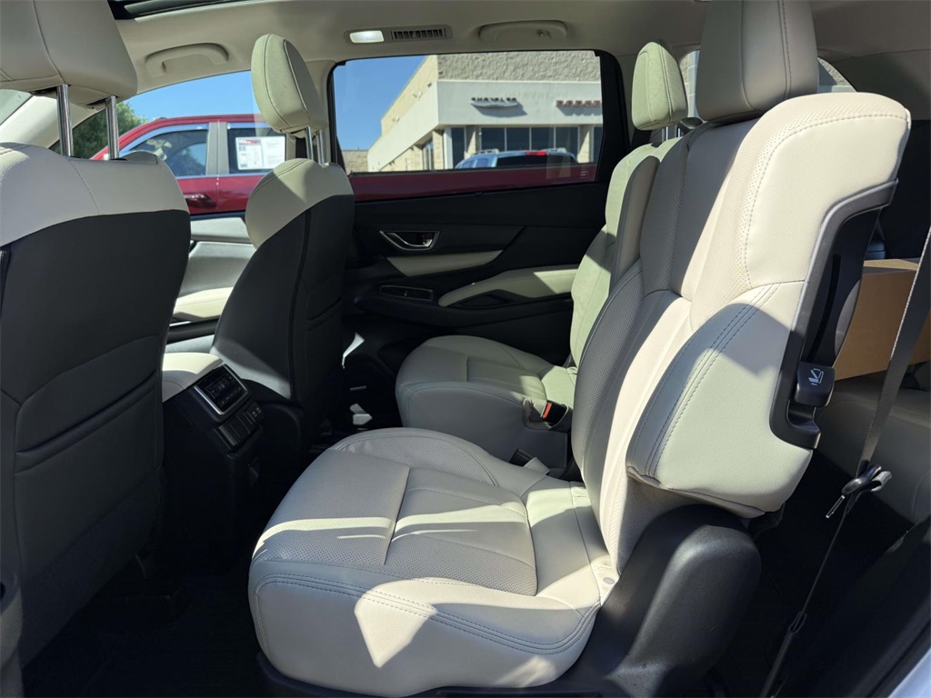 2022 Subaru Ascent Limited photo 14