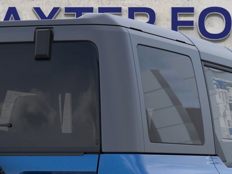 2025 Ford Bronco Big Bend photo 2