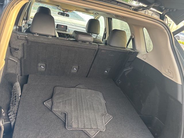 2021 Nissan Rogue SV photo 7