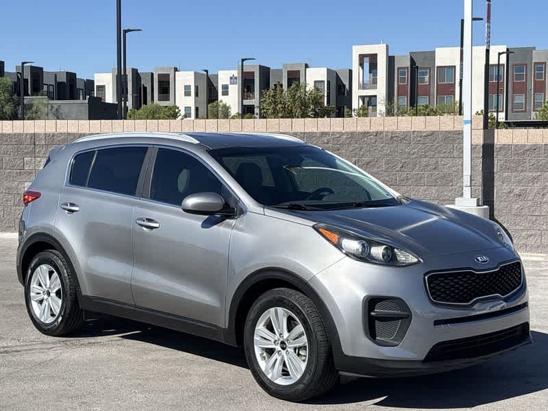 2019 Kia Sportage LX photo 2