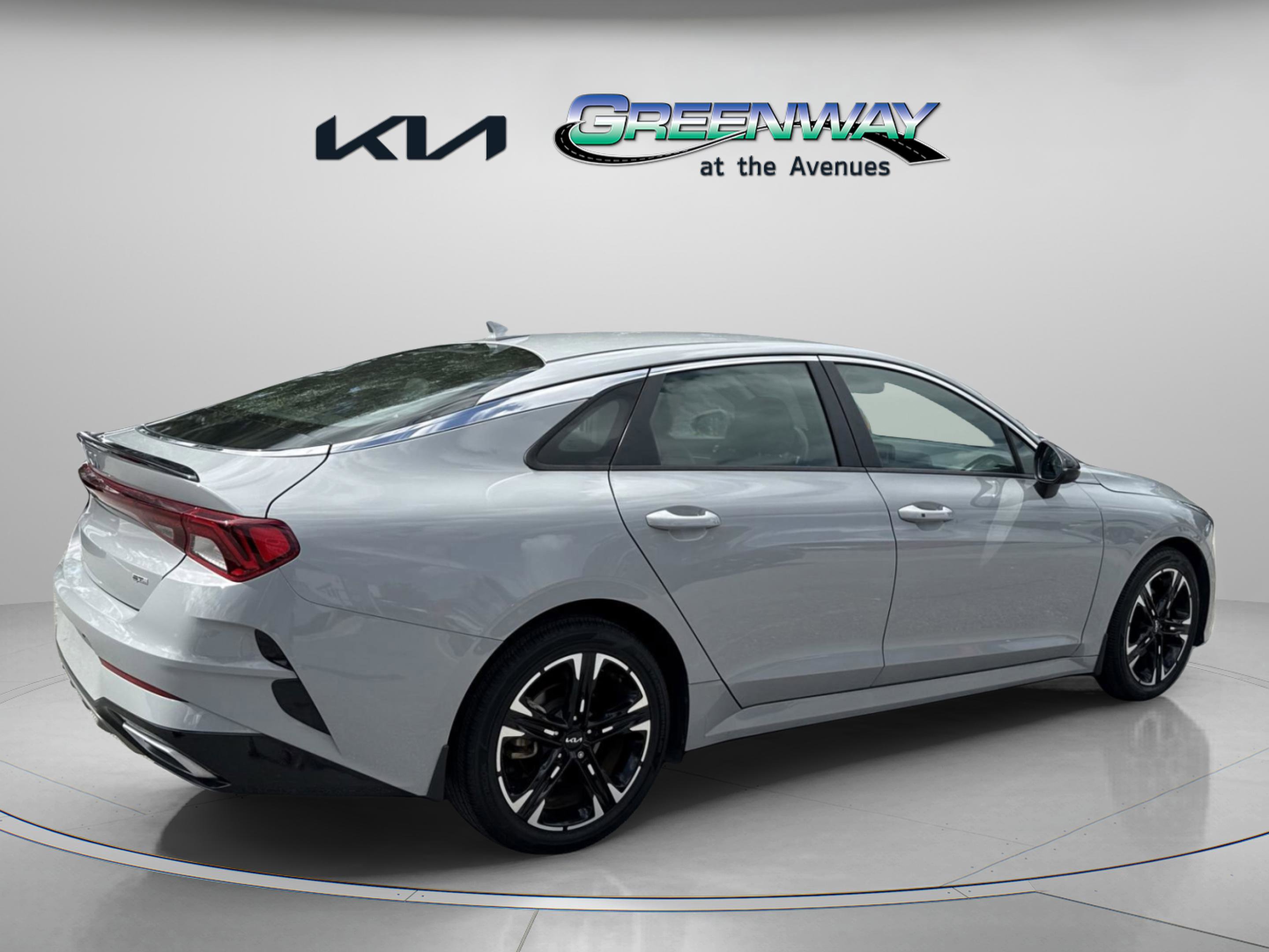 2023 Kia K5 GT-Line photo 4