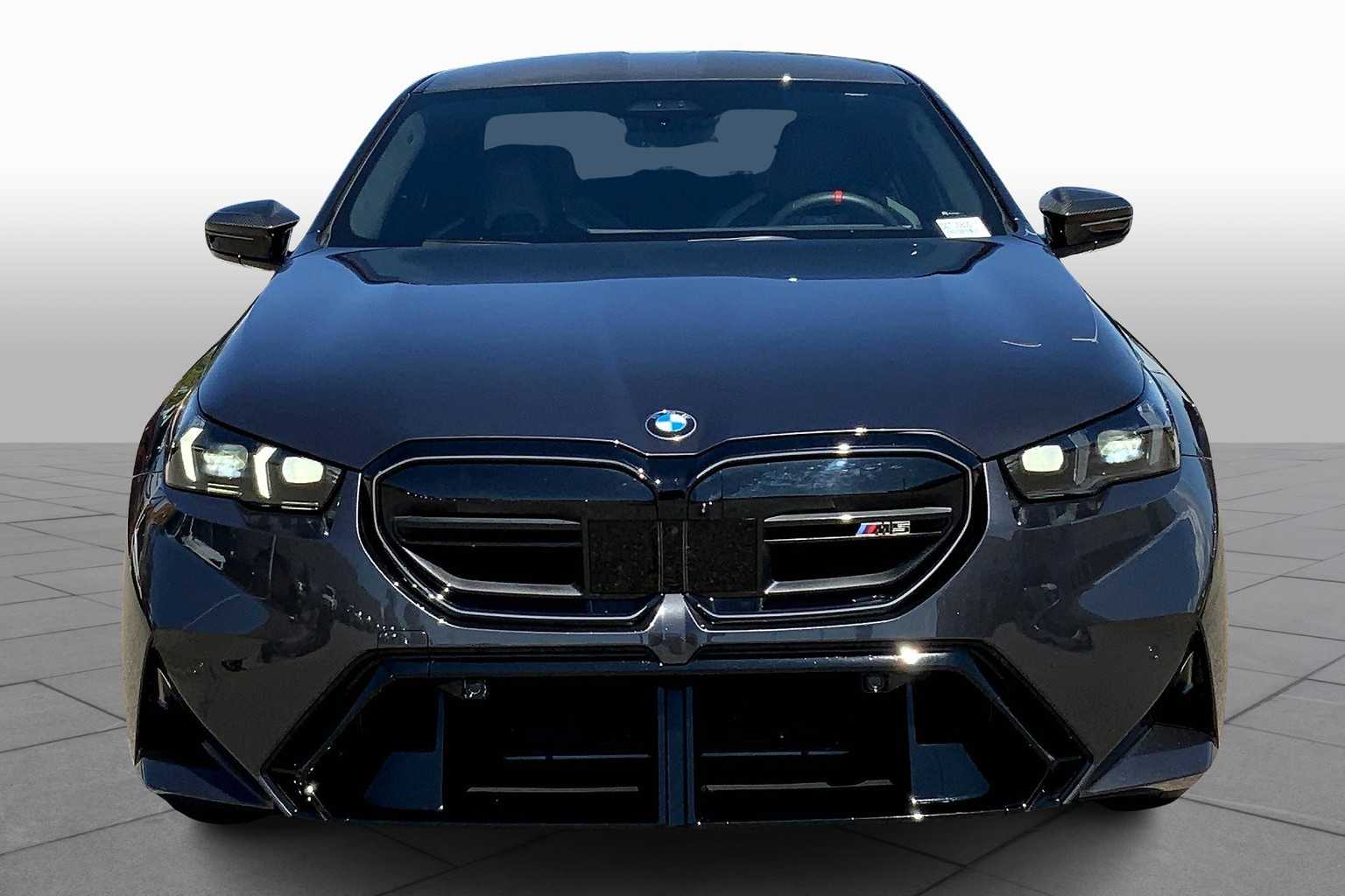 2025 Bmw M5 5 photo 3