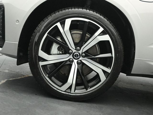 2022 VOLVO XC60 - Image 36