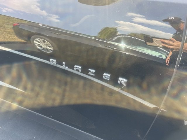 2023 Chevrolet Blazer 2LT photo 4