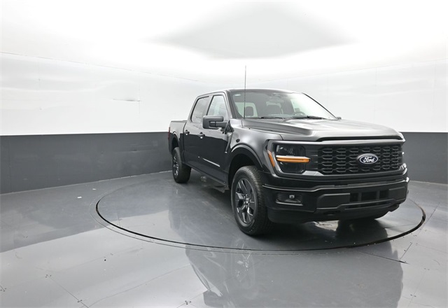 2025 Ford F-150 STX's photo
