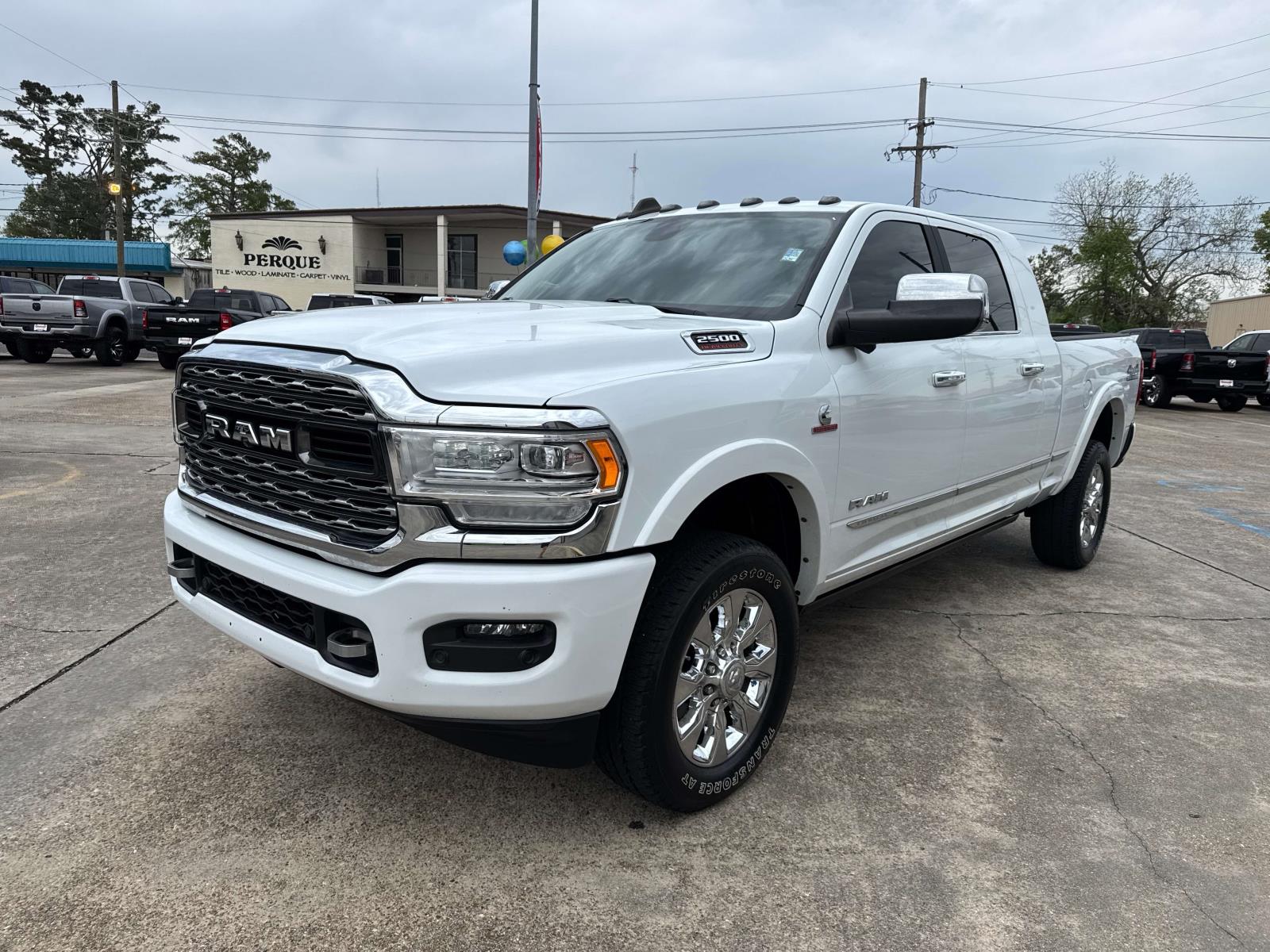 2022 Ram 2500 Limited photo 3