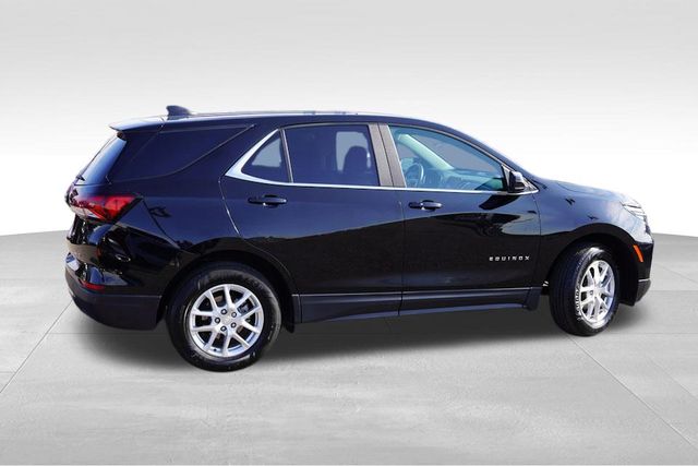 2023 Chevrolet Equinox LT photo 4