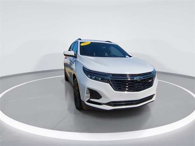 2022 Chevrolet Equinox RS photo 2