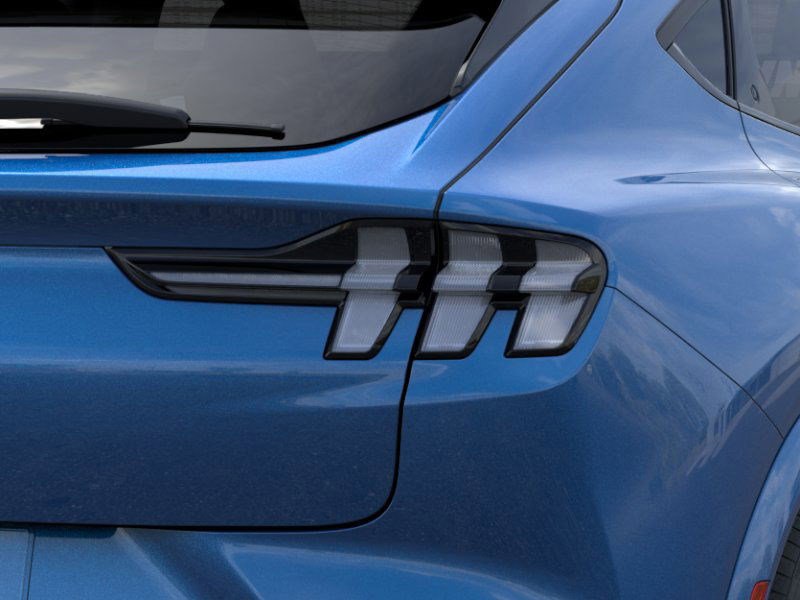 2025 Ford Mustang Mach-E GT photo 19