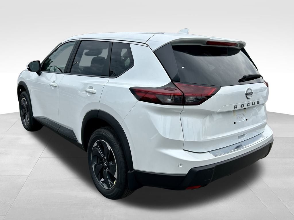2025 Nissan Rogue SV photo 4