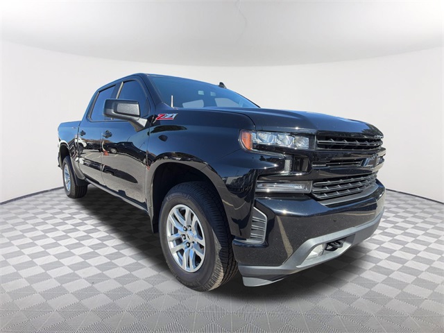 2020 Chevrolet Silverado 1500 RST photo 2