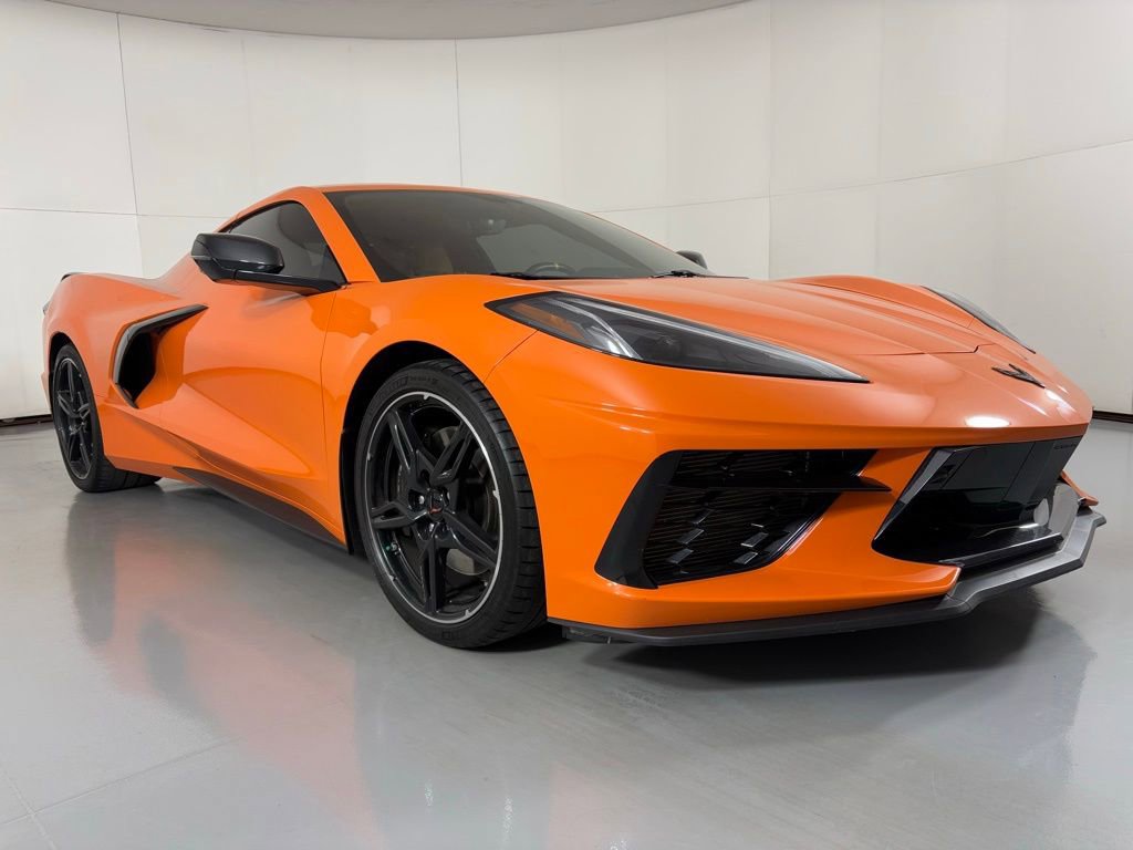 2023 Chevrolet Corvette Stingray 3LT photo 2