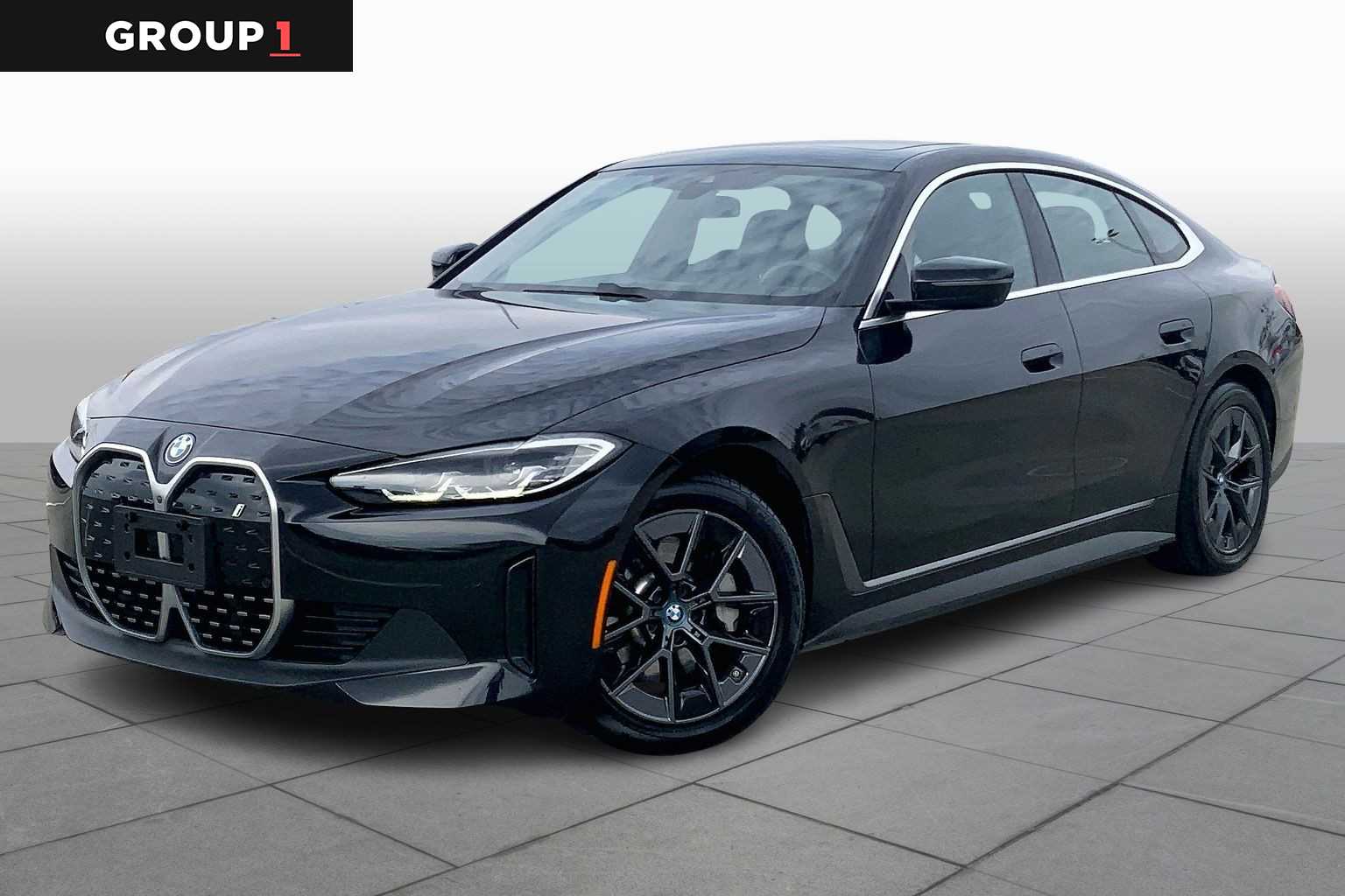 2024 BMW i4 40's photo