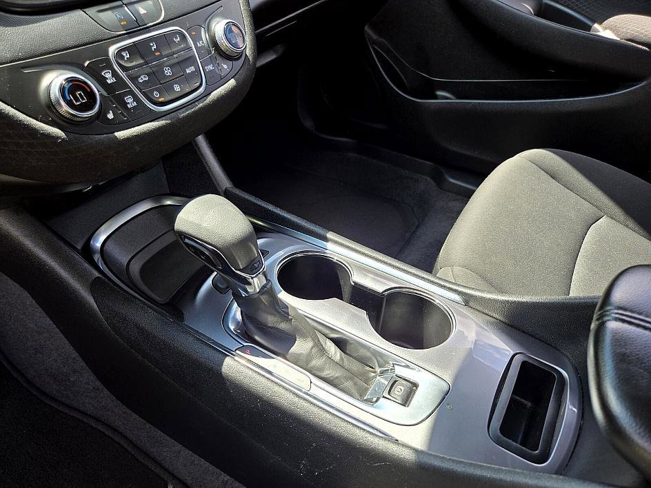 2024 Chevrolet Malibu 1LT photo 16
