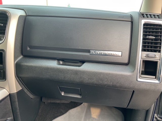 2016 Ram 2500 Laramie photo 32
