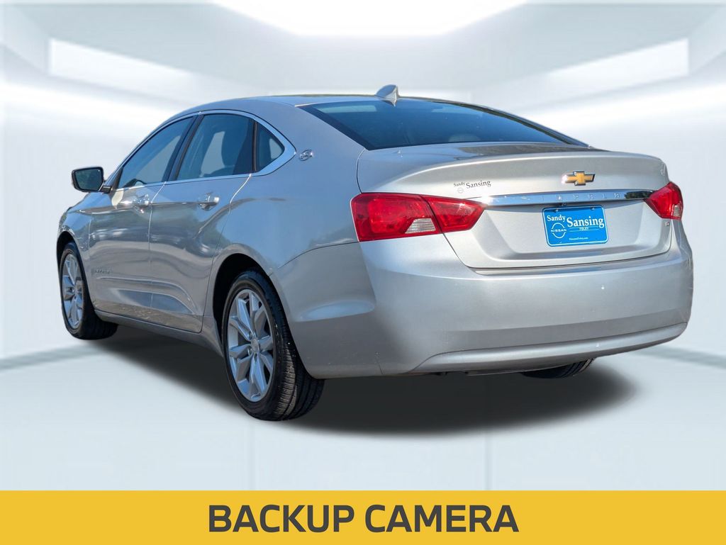 2019 Chevrolet Impala 1LT photo 2