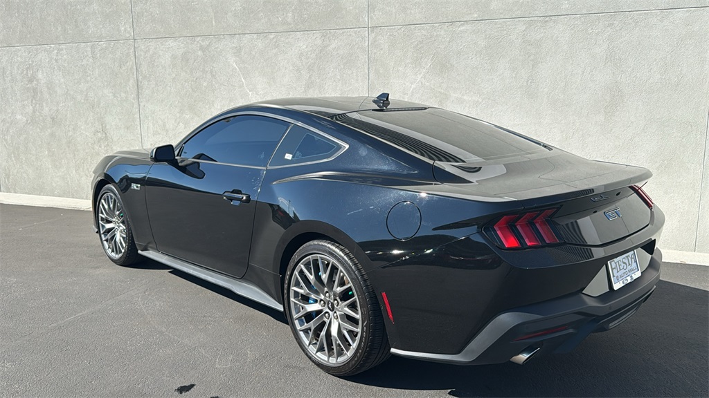 2024 Ford Mustang GT Premium photo 4