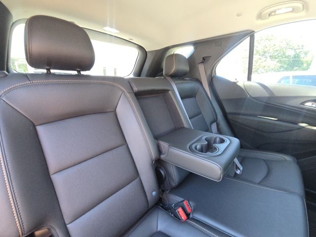 2021 Chevrolet Equinox Premier photo 15