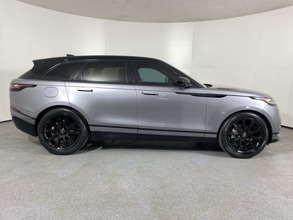 2020 Land Rover Range Rover Velar HSE R-Dynamic photo 2