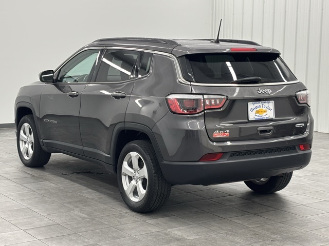2019 Jeep Compass Latitude photo 3