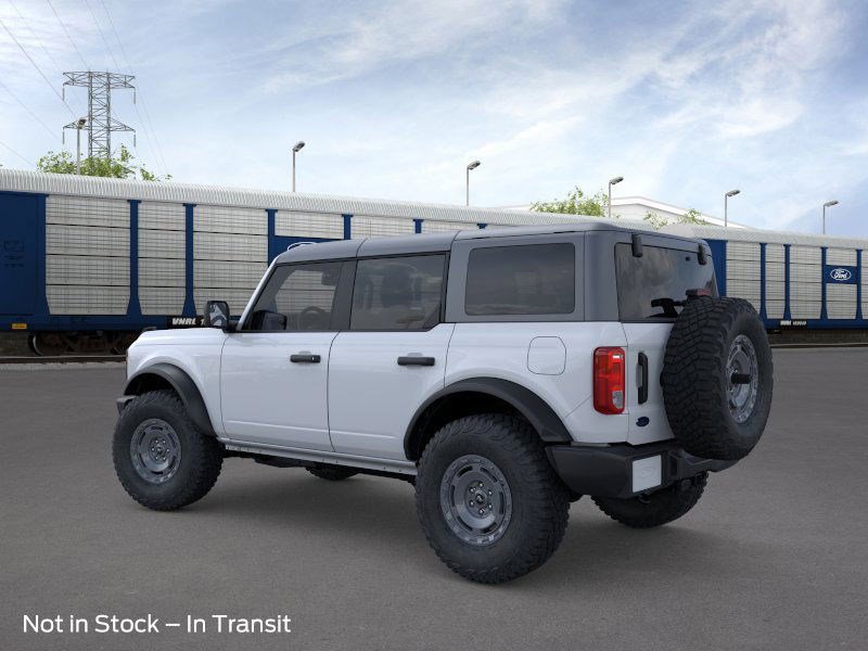 2025 Ford Bronco Base photo 4