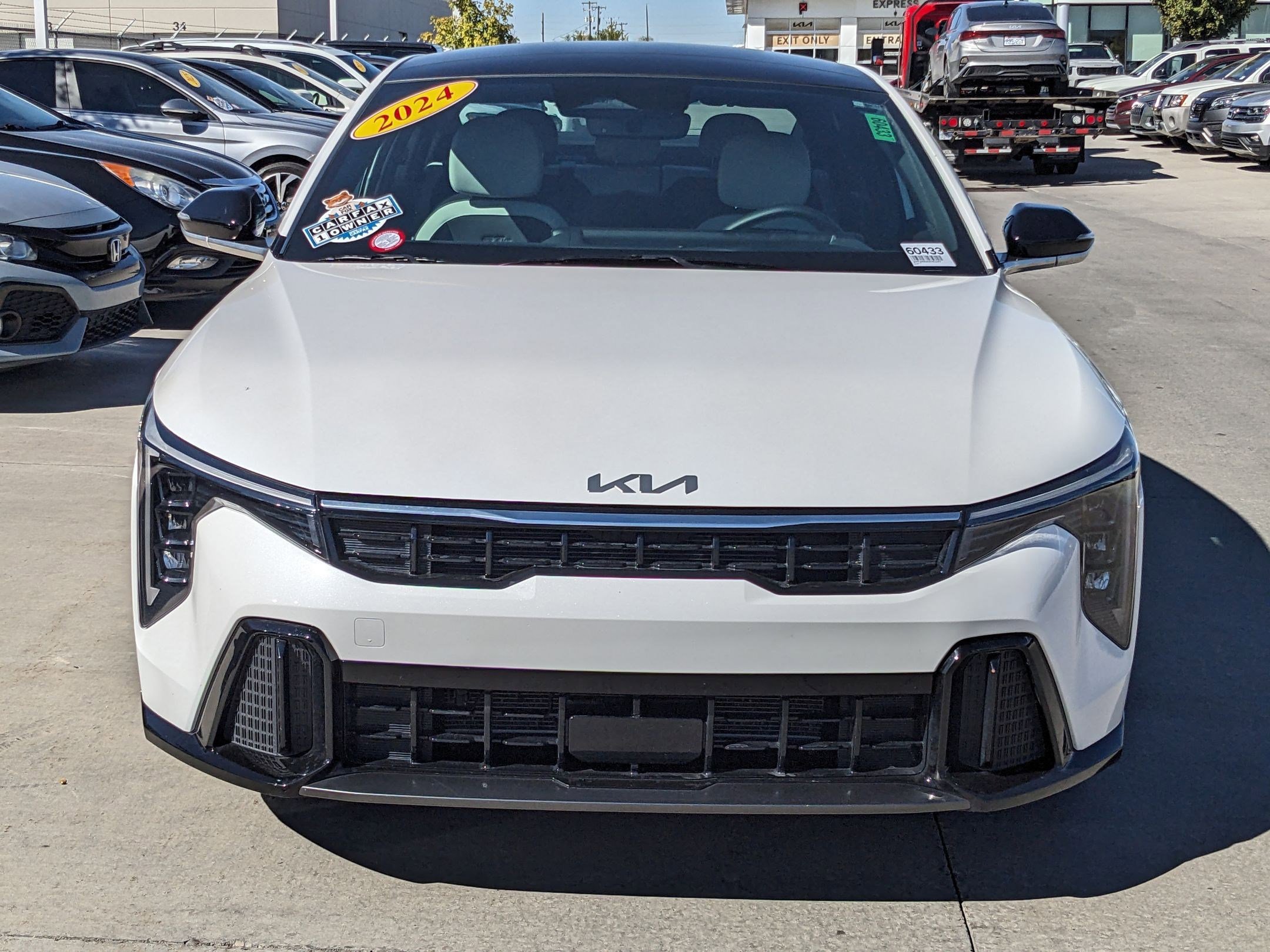 2025 Kia K4 GT-Line photo 7