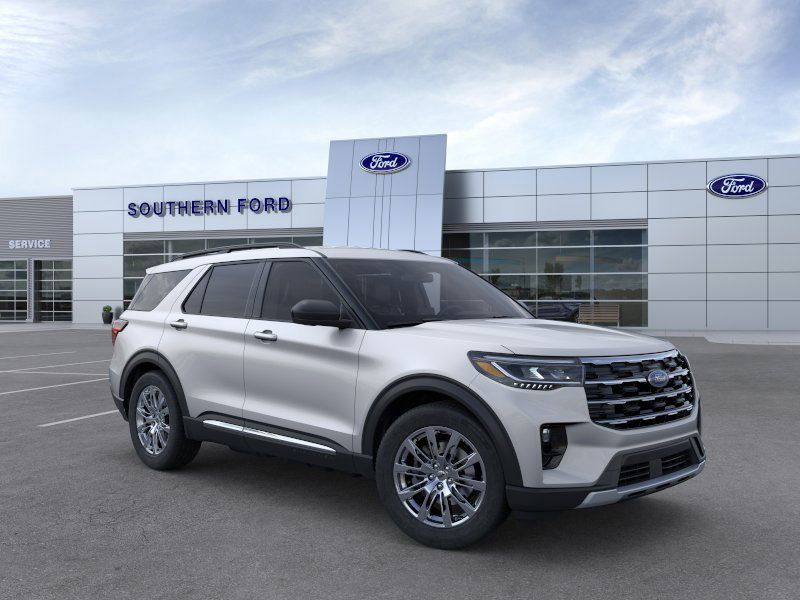 2025 Ford Explorer photo 6