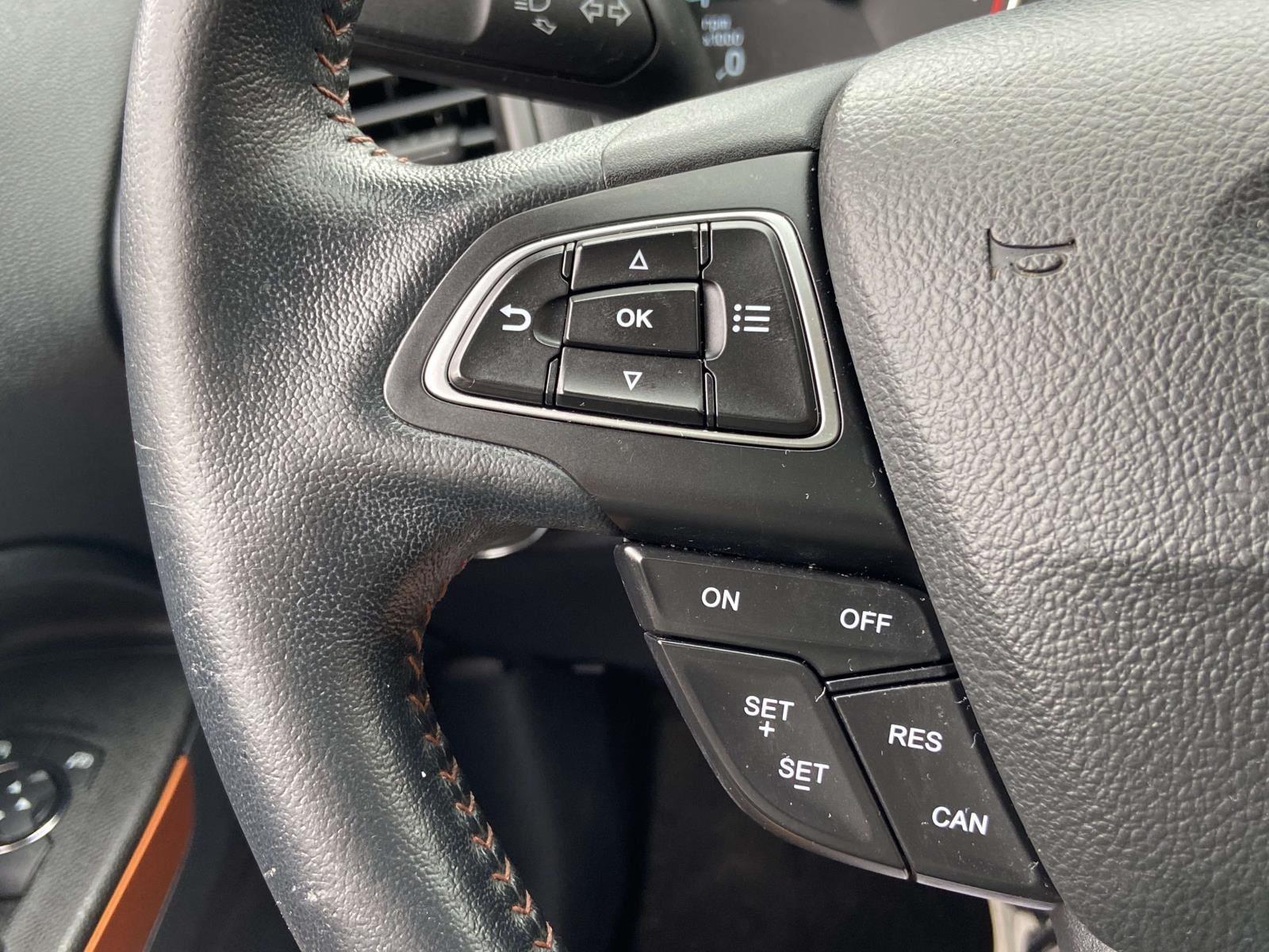 2021 Ford EcoSport SE photo 16