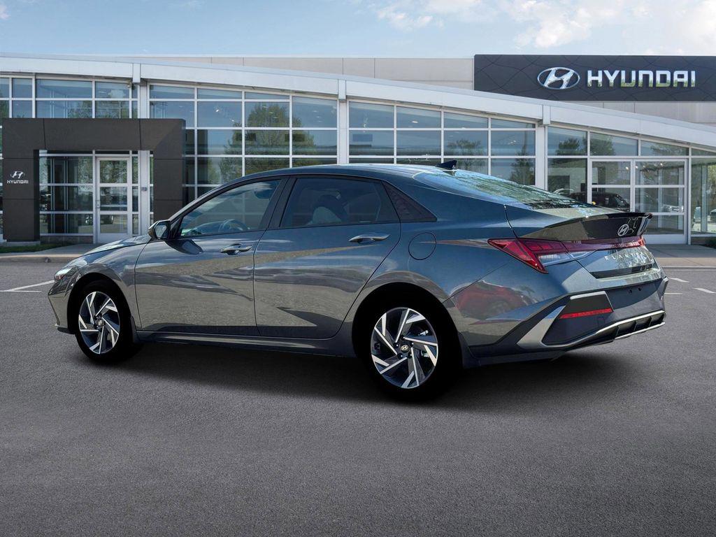2025 Hyundai Elantra Hybrid SEL Sport photo 4