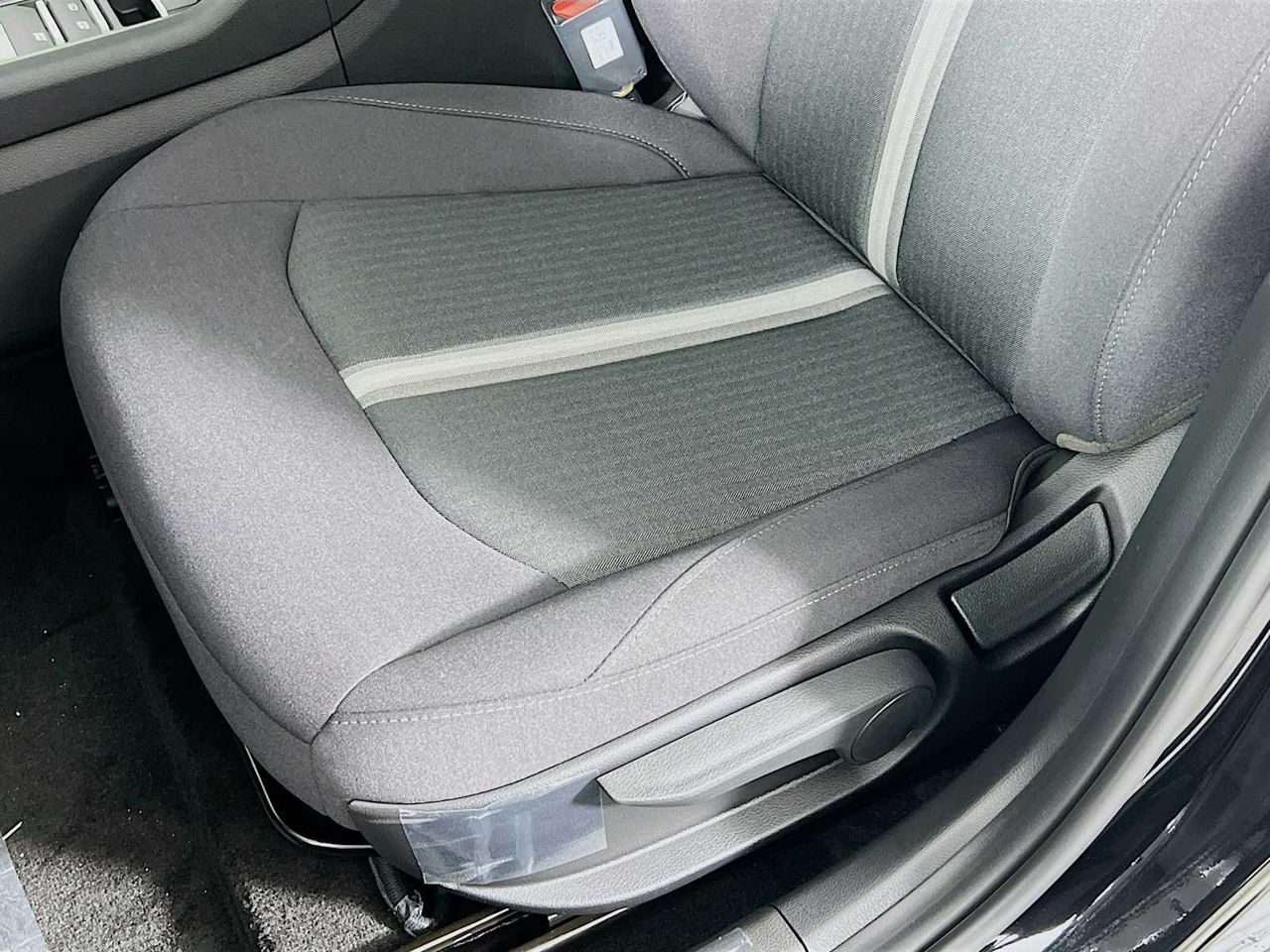 2025 Hyundai Sonata SE photo 12