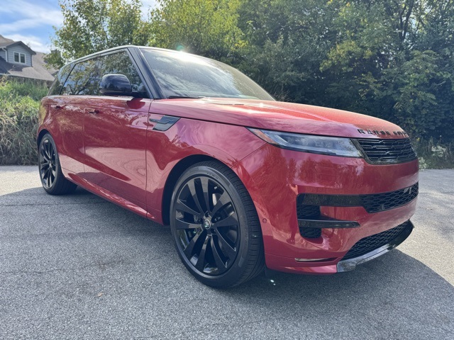 2025 Land Rover Range Rover Sport SE photo 4