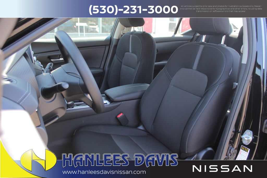 2025 Nissan Sentra SV photo 6