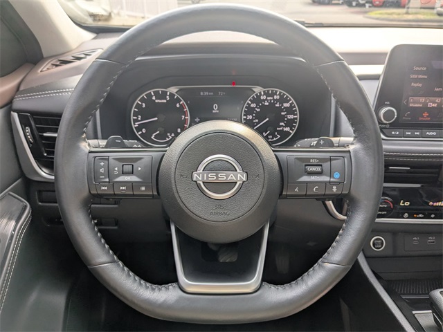 2023 Nissan Rogue SV photo 14