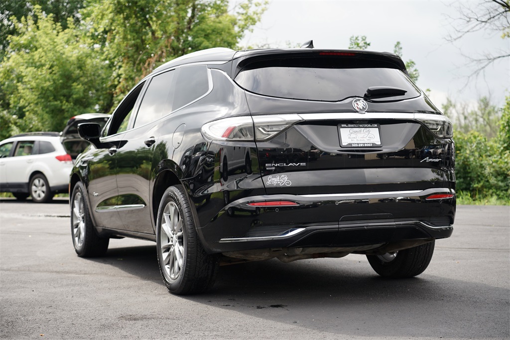 2022 Buick Enclave Avenir photo 5