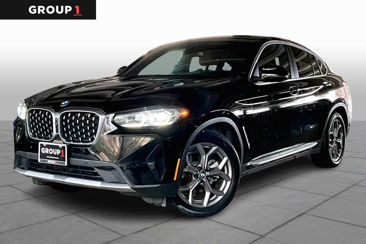 2023 BMW X4 M40i's photo