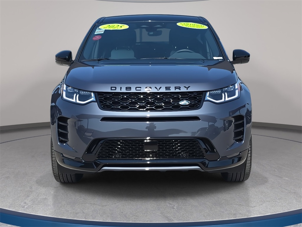 2025 Land Rover Discovery Sport SE photo 2