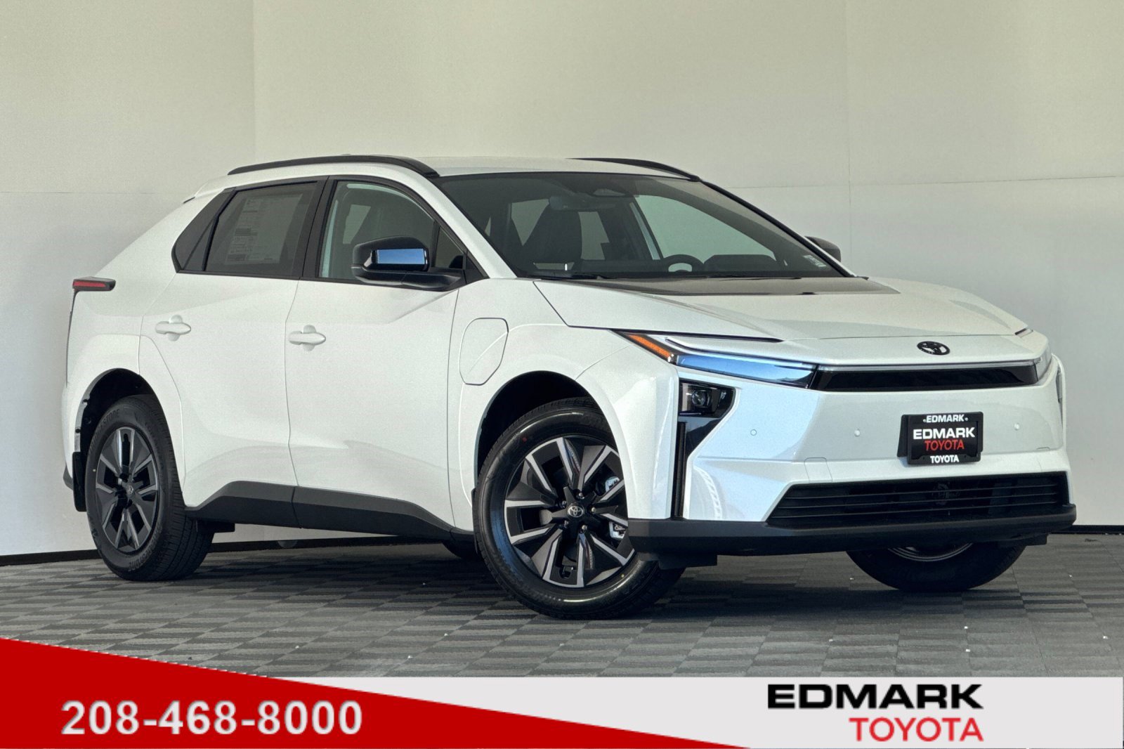 2026 Toyota bZ XLE's photo