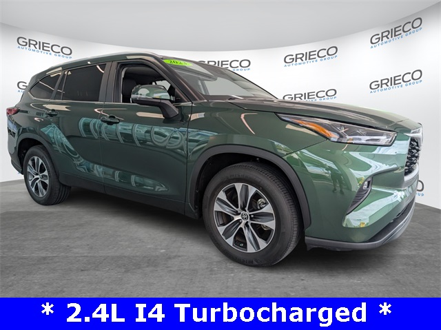 Used 2023 Green Toyota L image 1