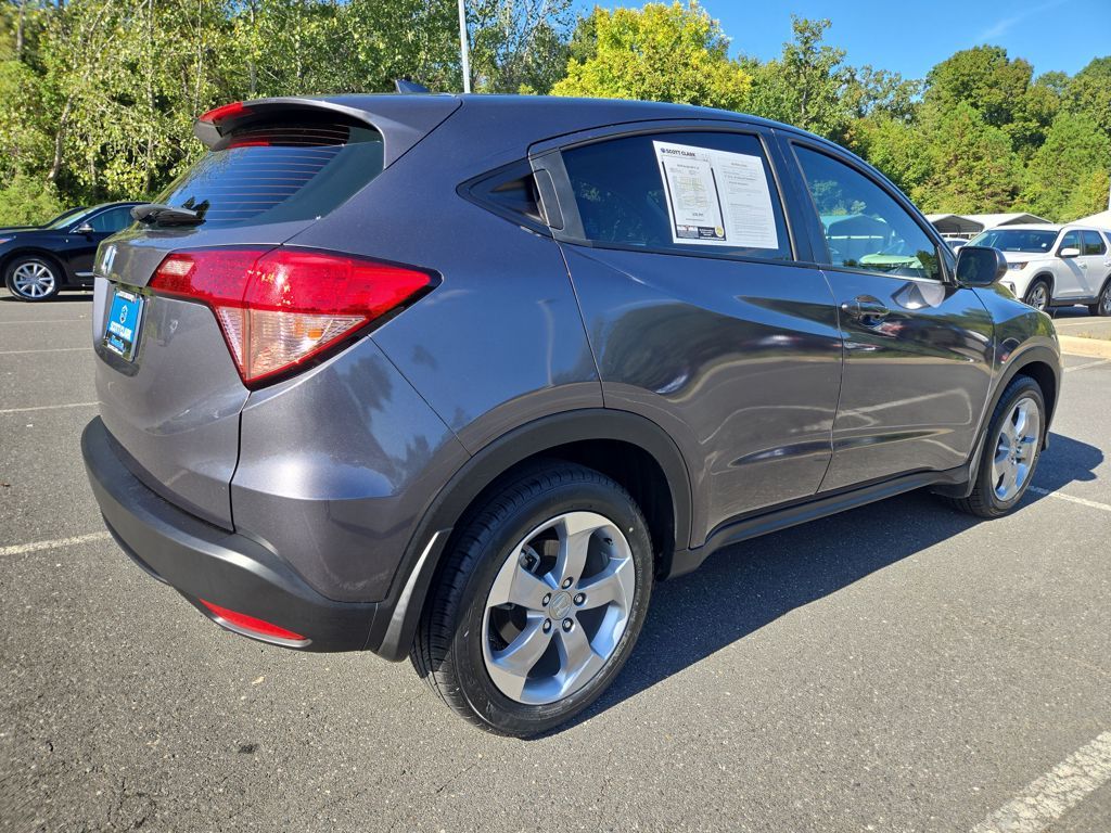 2018 Honda HR-V LX photo 5